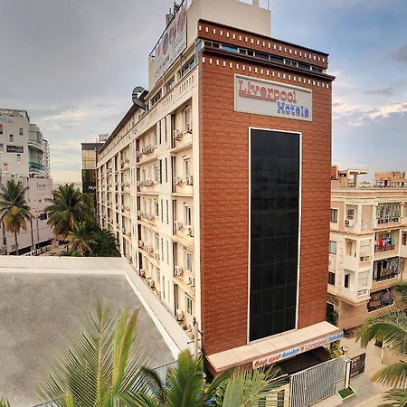 The Liverpool Blue Hotels Bangalore Dış mekan fotoğraf
