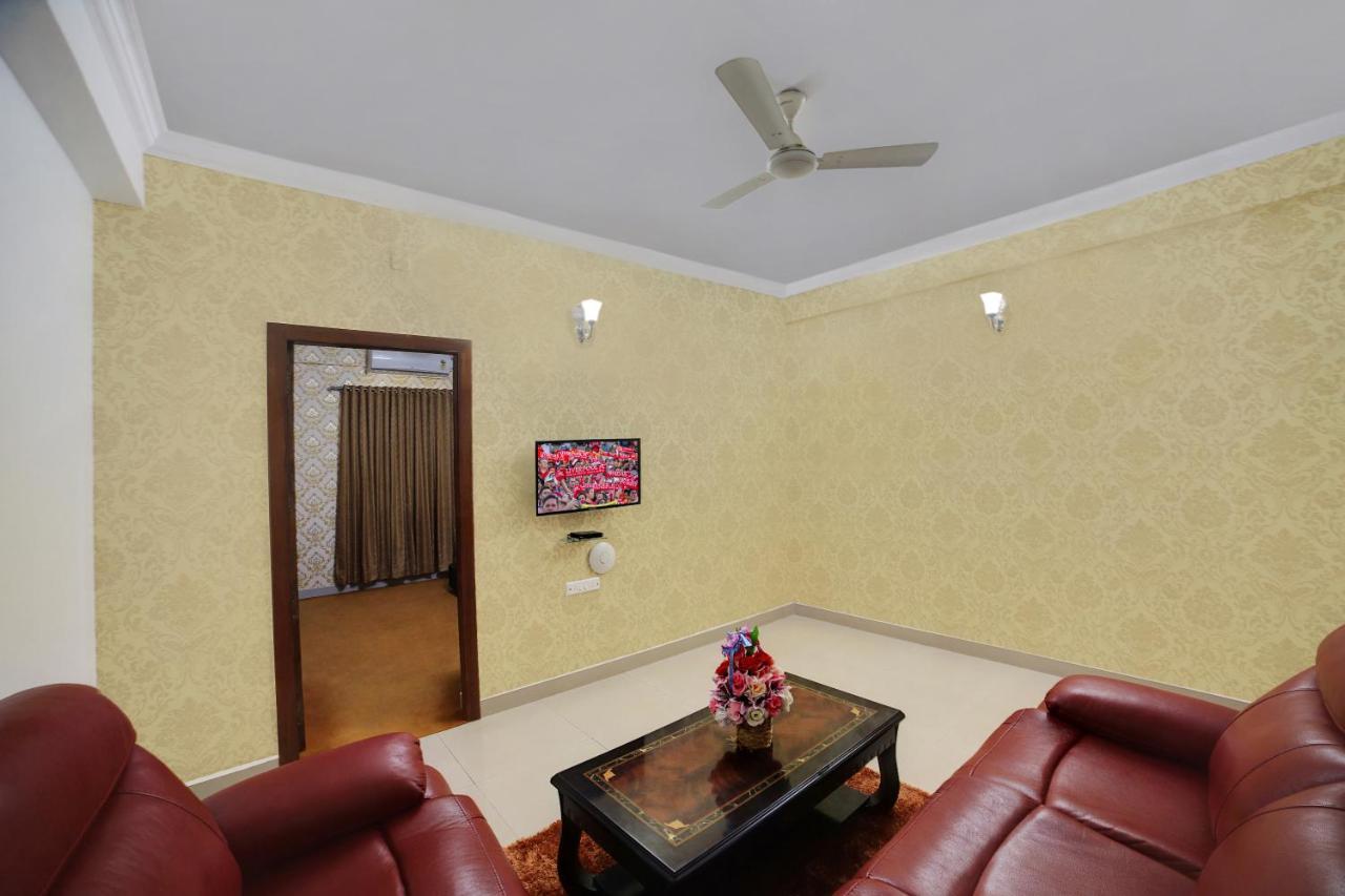 The Liverpool Blue Hotels Bangalore Dış mekan fotoğraf