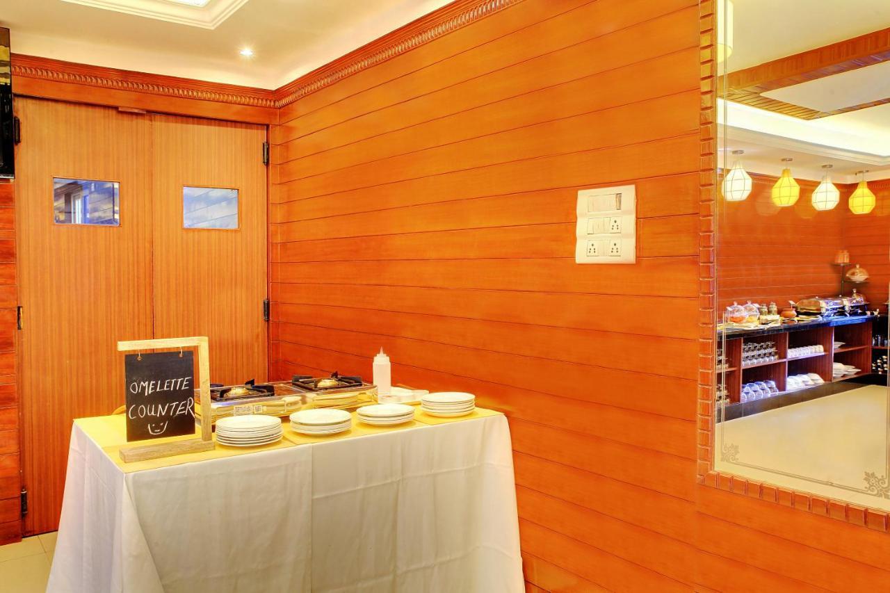 The Liverpool Blue Hotels Bangalore Dış mekan fotoğraf