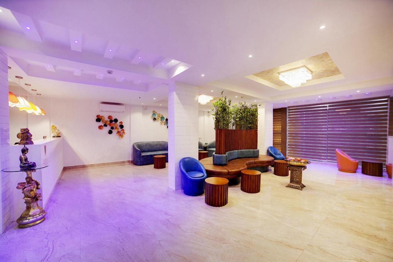 The Liverpool Blue Hotels Bangalore Dış mekan fotoğraf