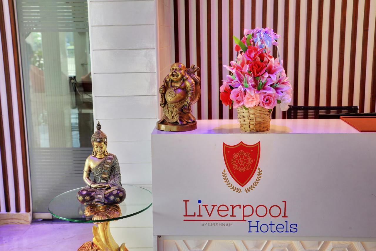 The Liverpool Blue Hotels Bangalore Dış mekan fotoğraf